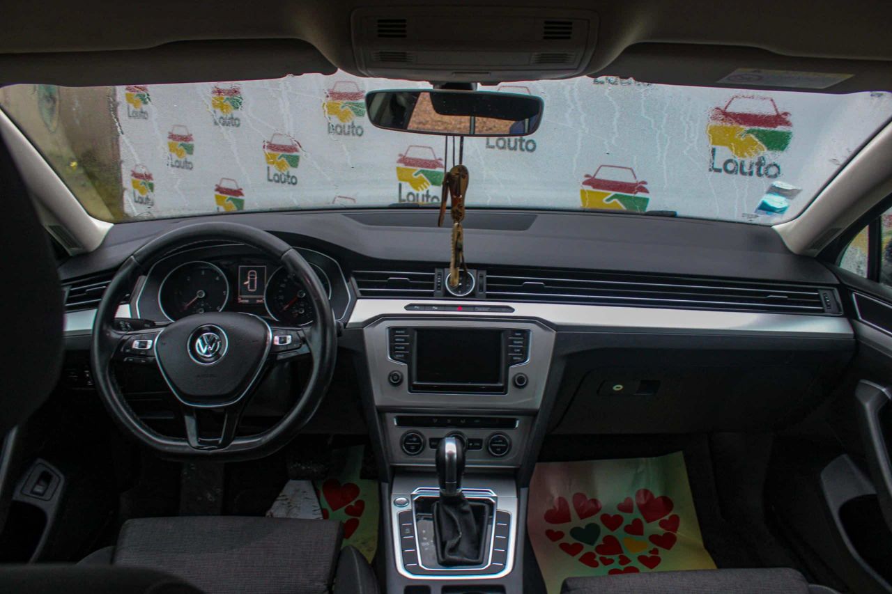 Volkswagen Passat | 5