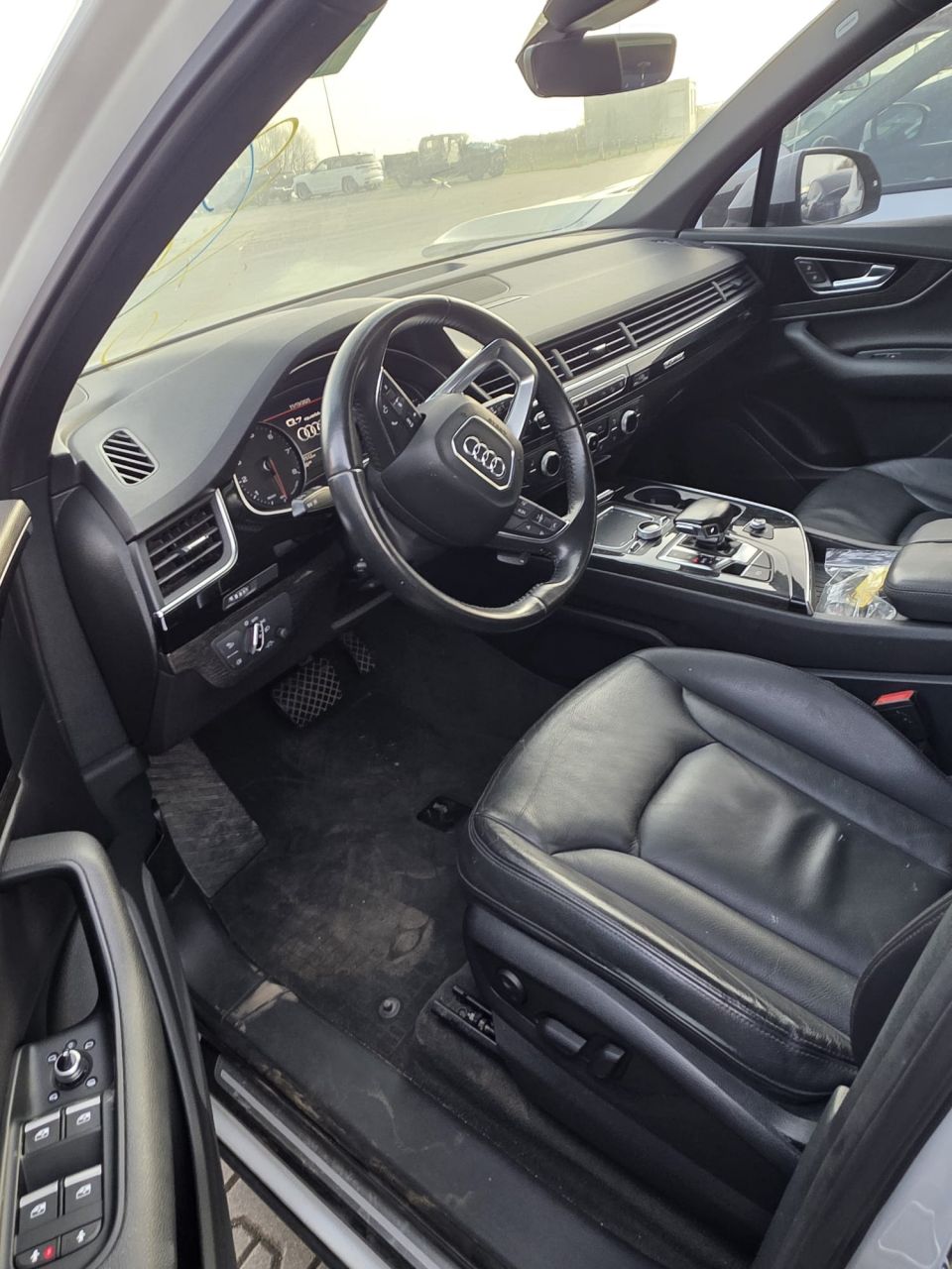 Volkswagen Tiguan | 8