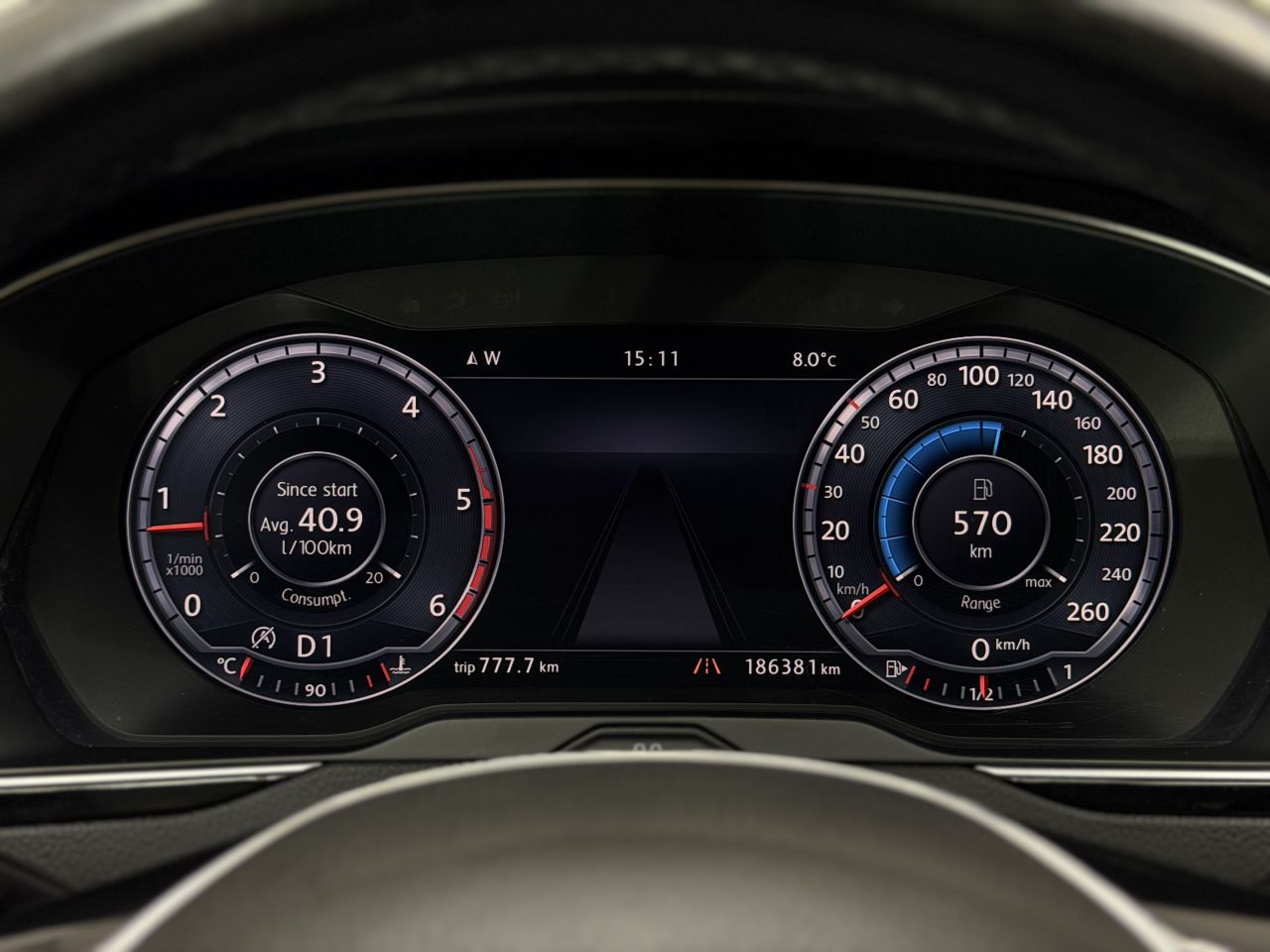 Volkswagen Passat | 19