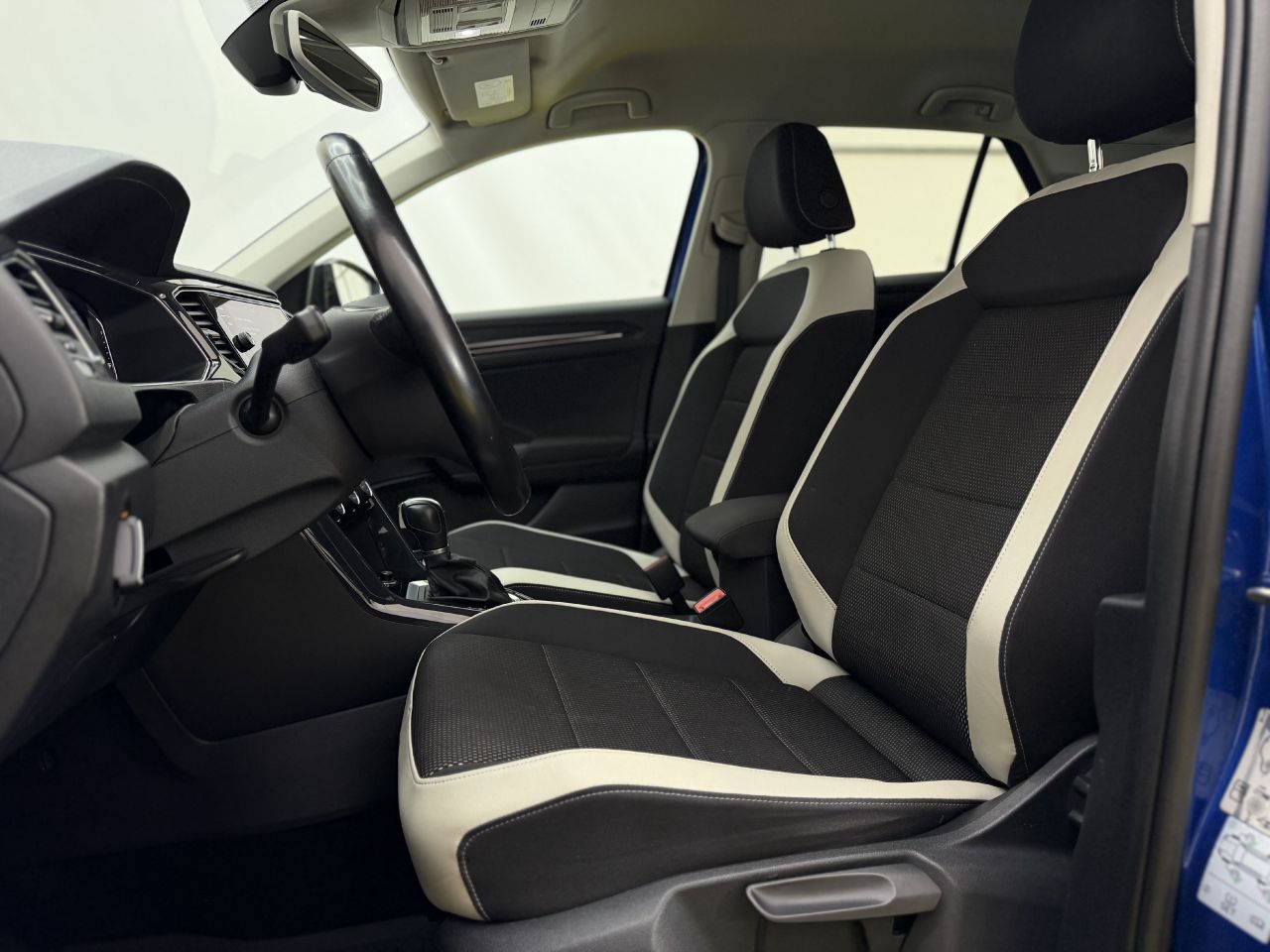 Volkswagen T-Roc | 9