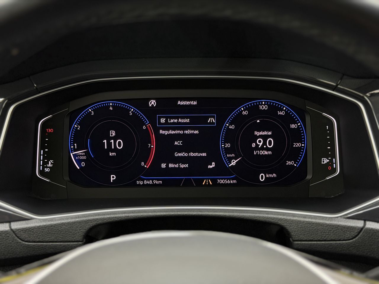 Volkswagen T-Roc | 25