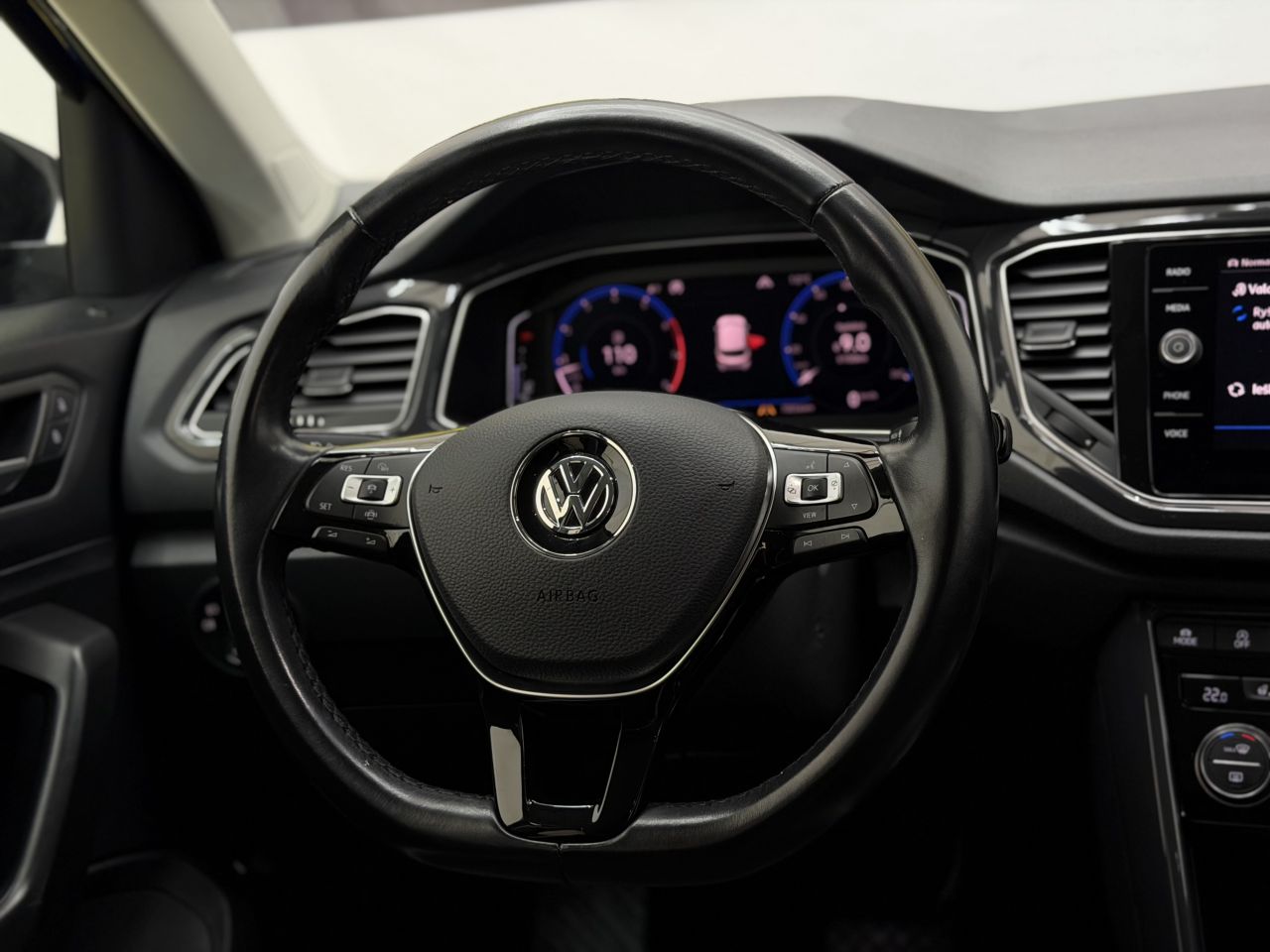 Volkswagen T-Roc | 16