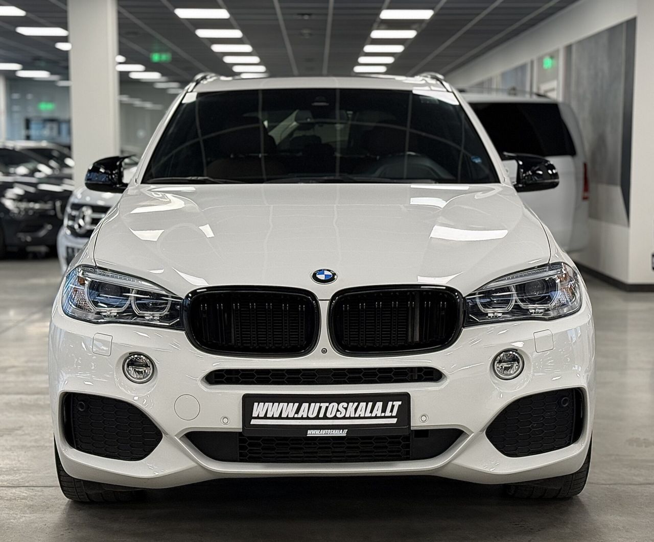 BMW X5 | 9