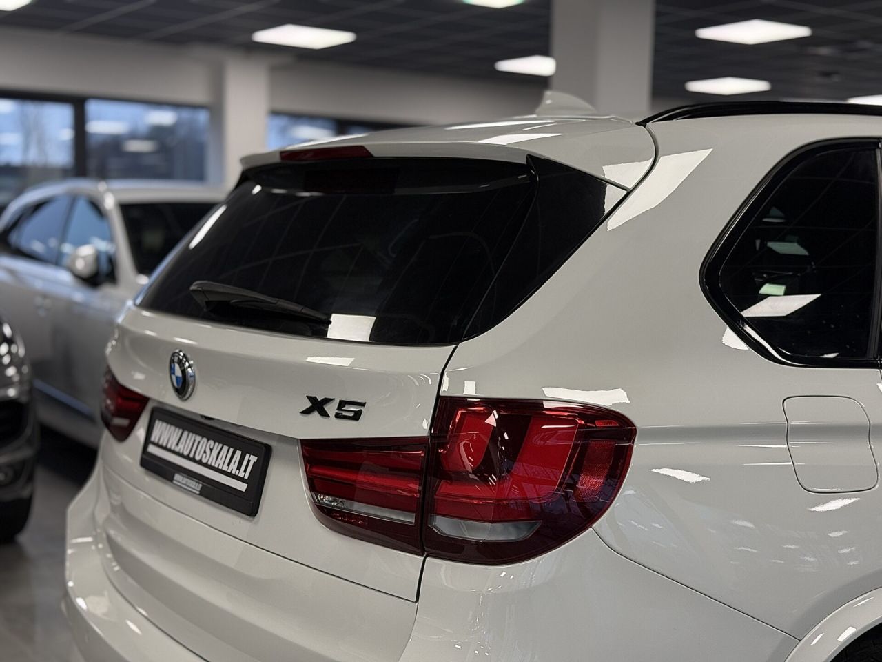 BMW X5 | 29