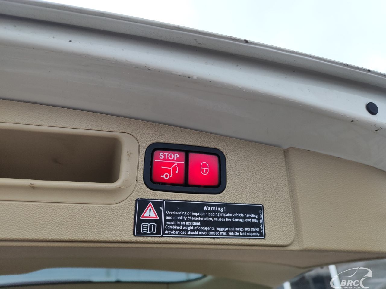 Mercedes-Benz GL450 | 12