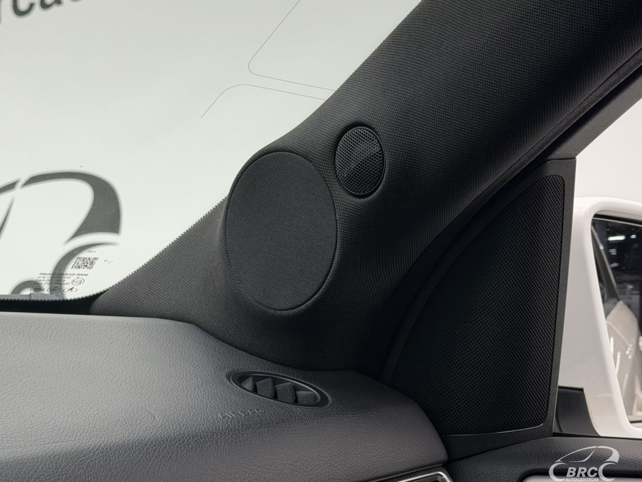 Mercedes-Benz ML350 | 44