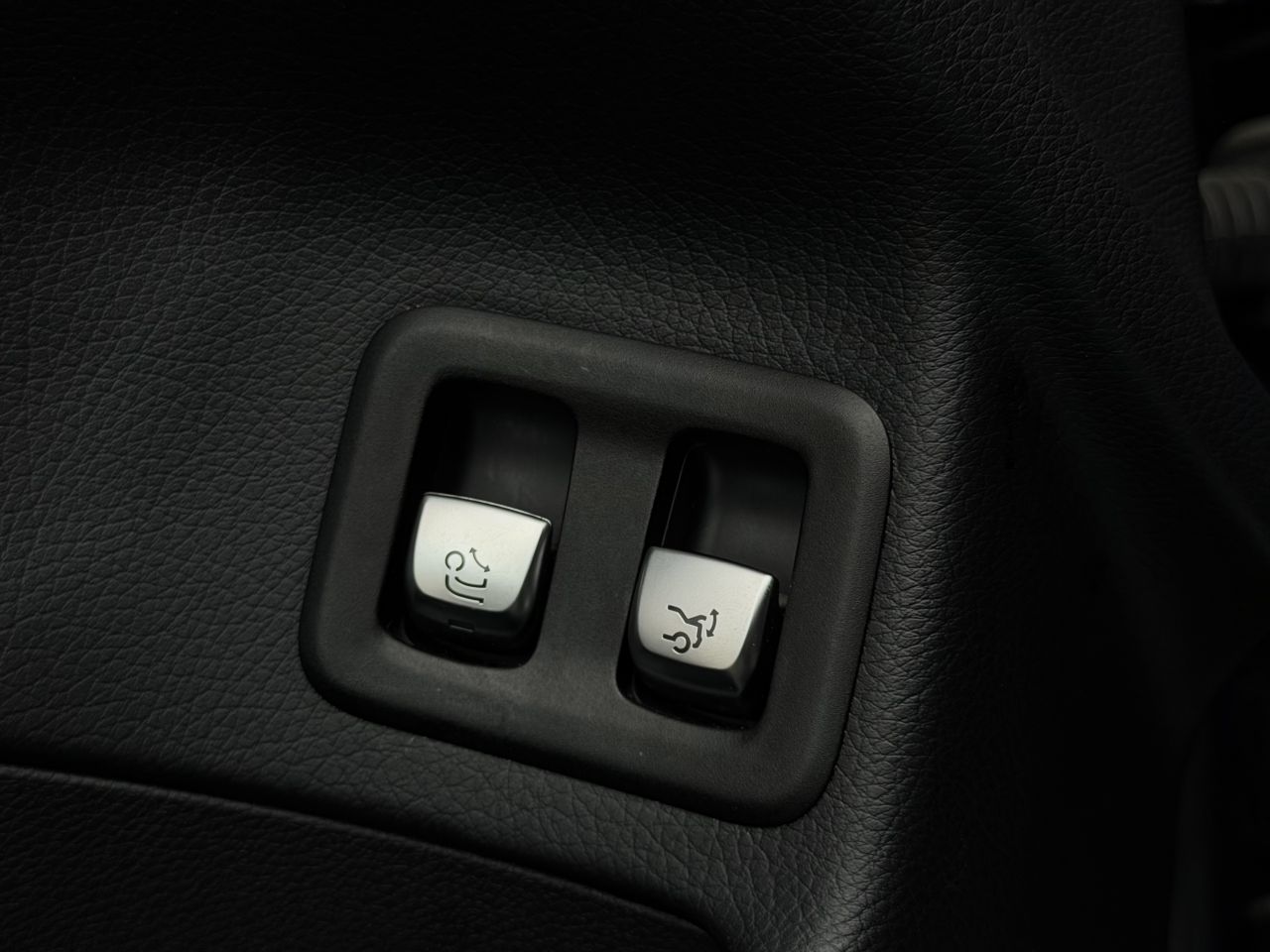 Mercedes-Benz GLC350 | 18