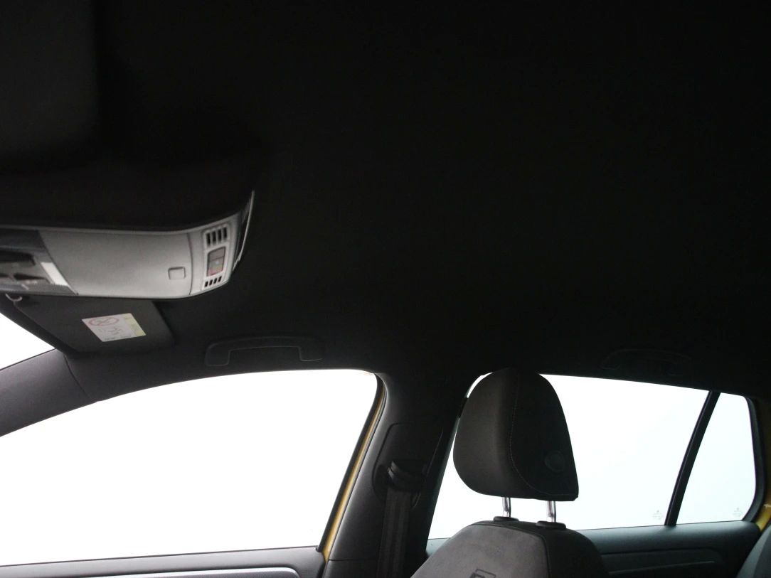 Volkswagen Golf | 35