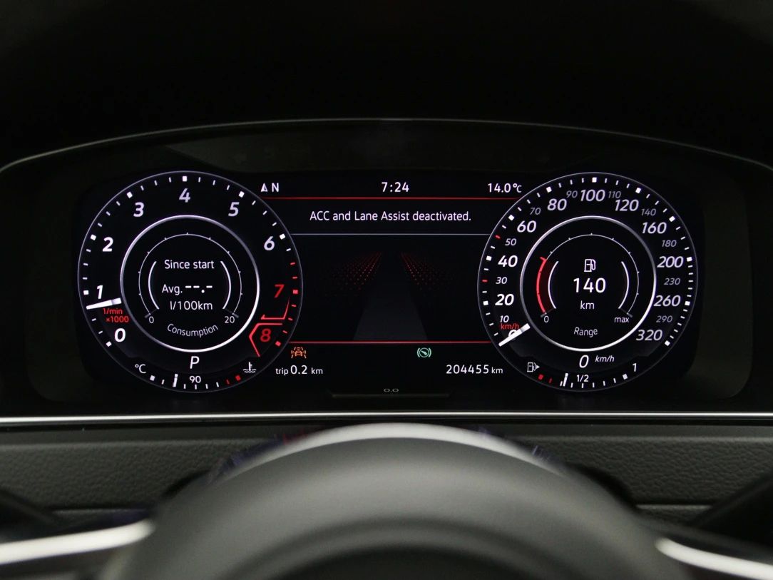 Volkswagen Golf | 18