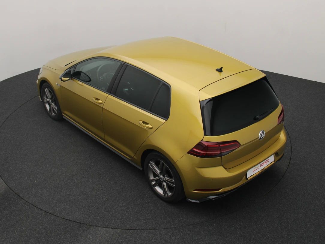 Volkswagen Golf | 11
