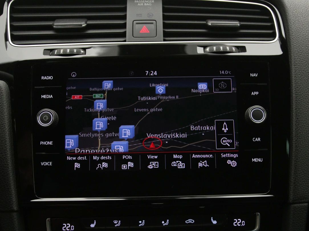 Volkswagen Golf | 23