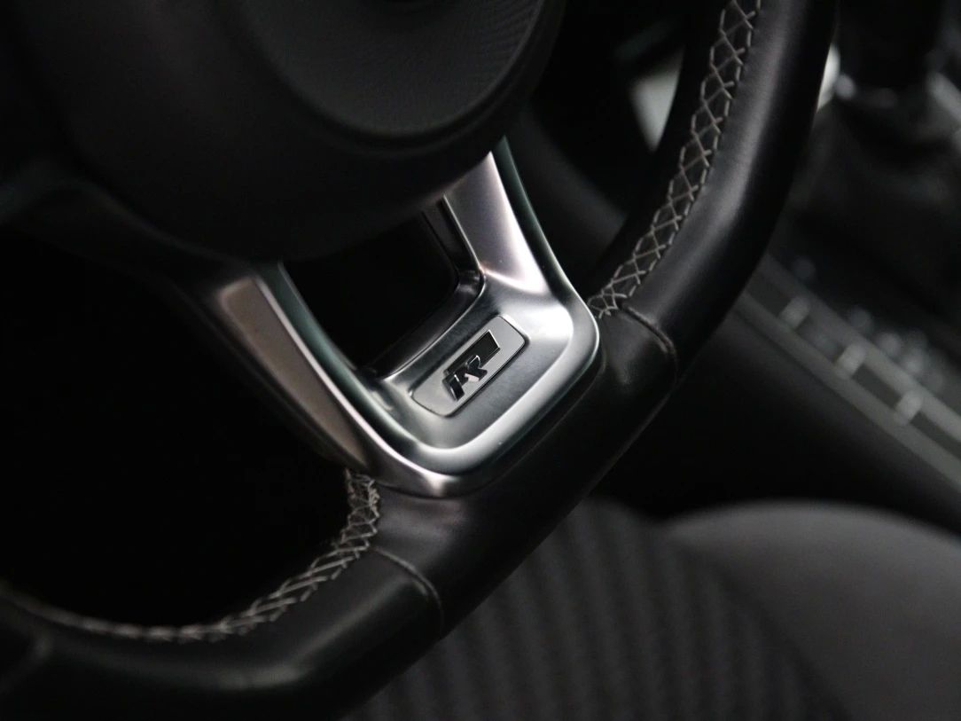 Volkswagen Golf | 36