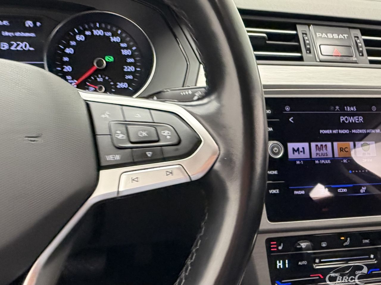 Volkswagen Passat | 22