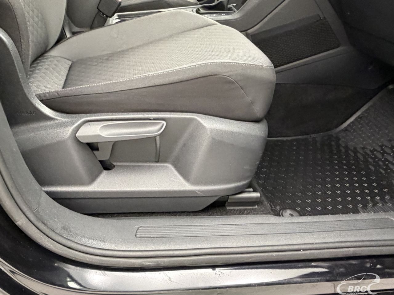 Volkswagen Tiguan | 5