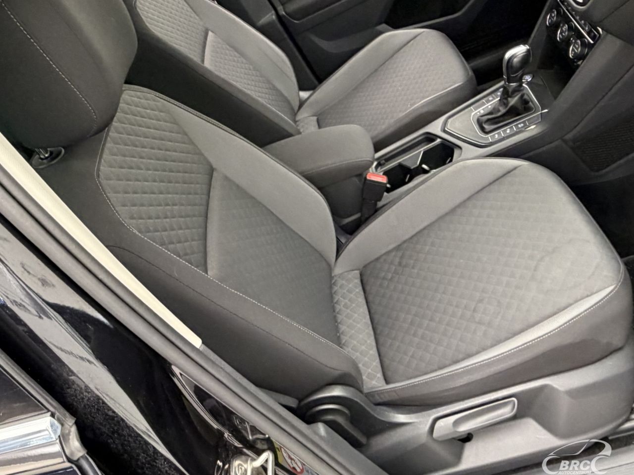 Volkswagen Tiguan | 4