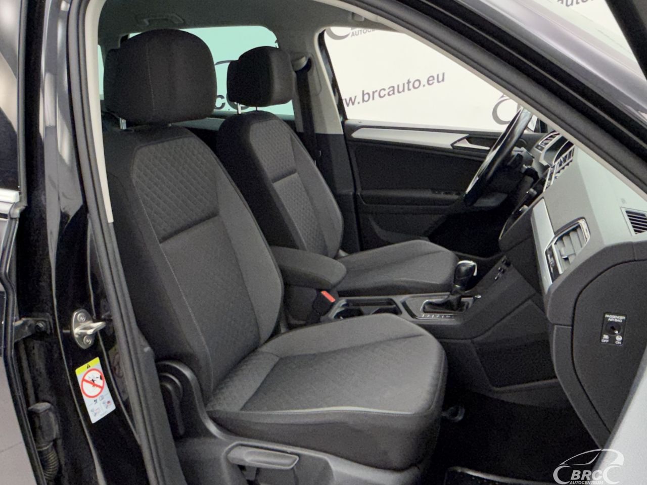 Volkswagen Tiguan | 6
