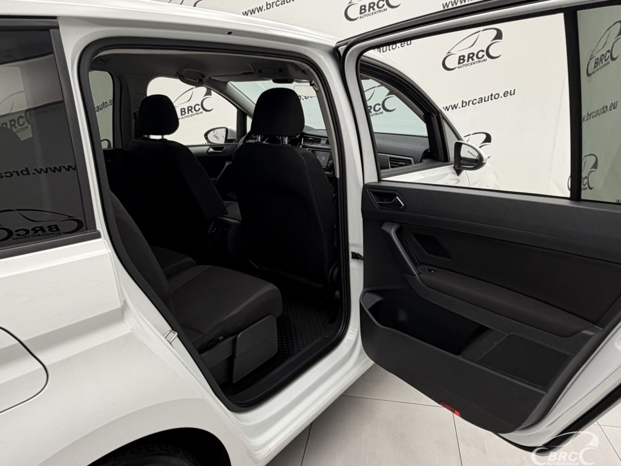 Volkswagen Touran | 11