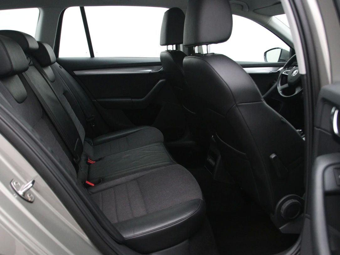 Skoda Octavia | 14