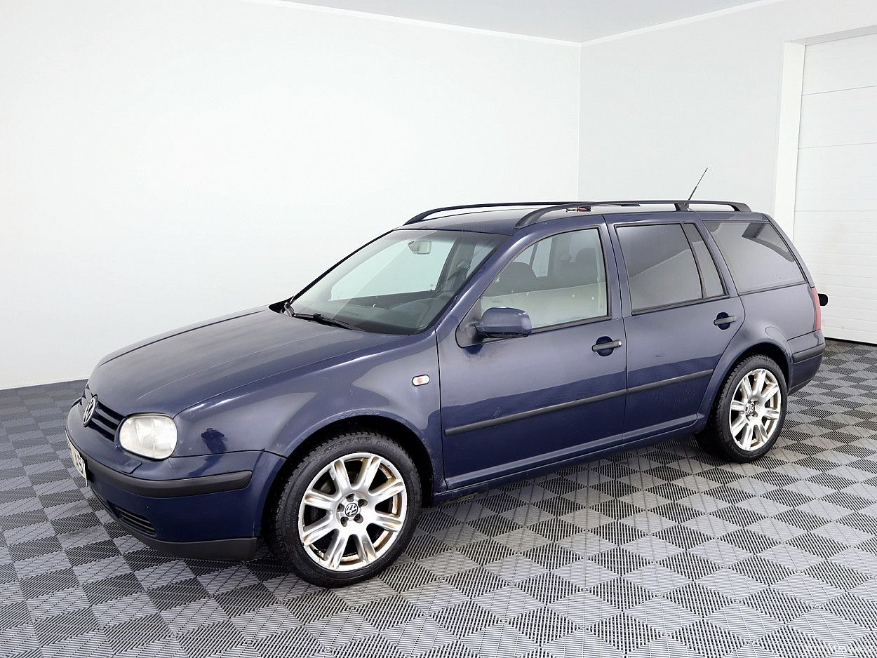 Volkswagen Golf | 1