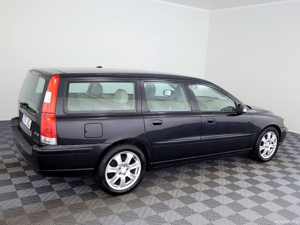 Volvo V70 | 2