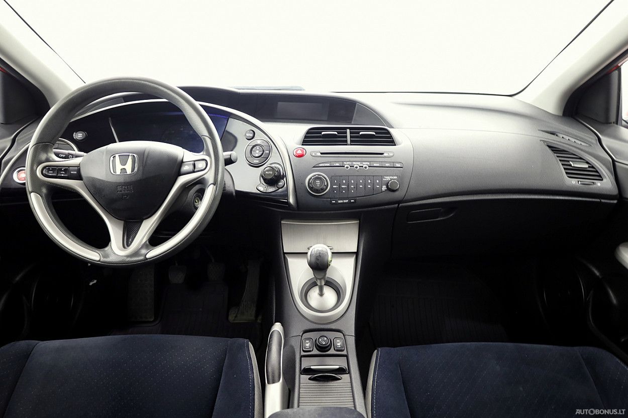 Honda Civic | 4