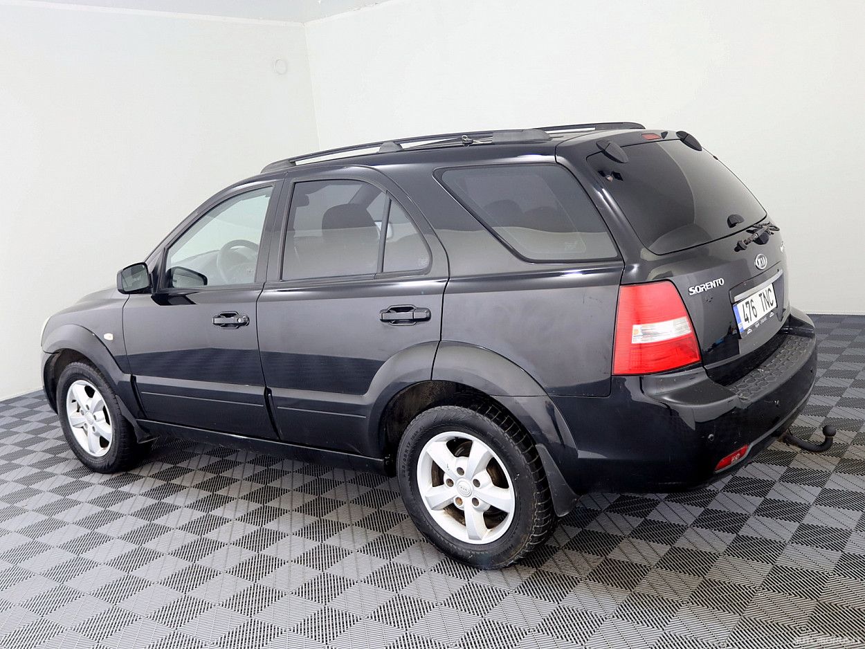 Kia Sorento | 3