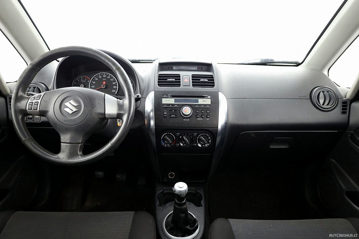 Suzuki SX4 | 4