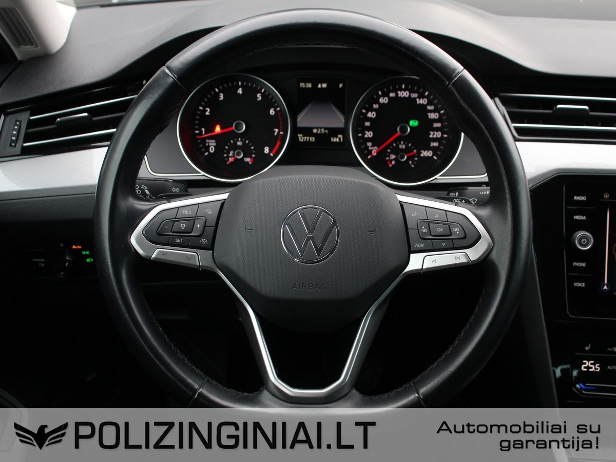 Volkswagen Passat | 4