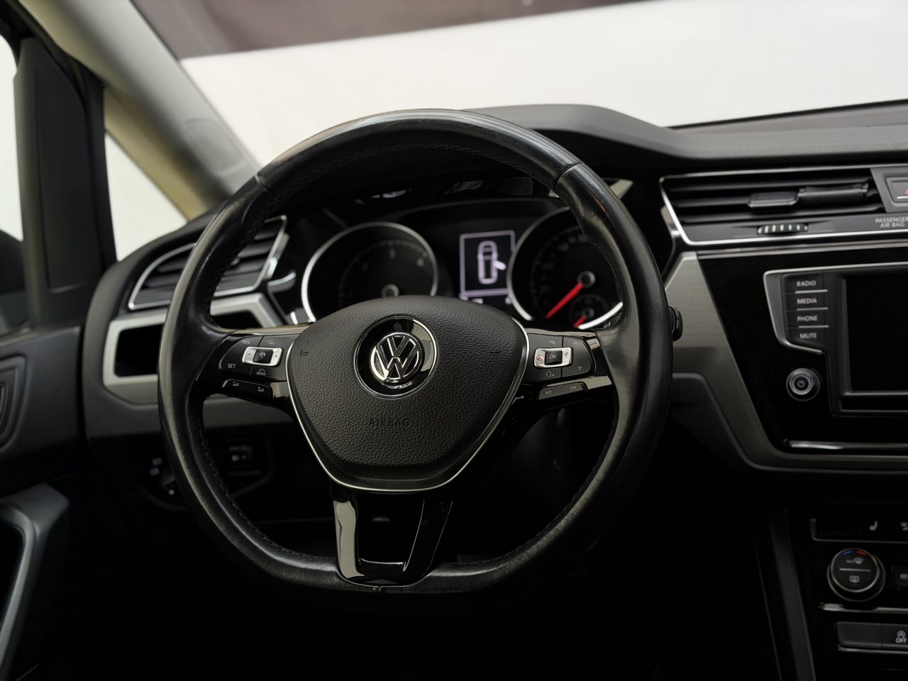 Volkswagen Touran | 15