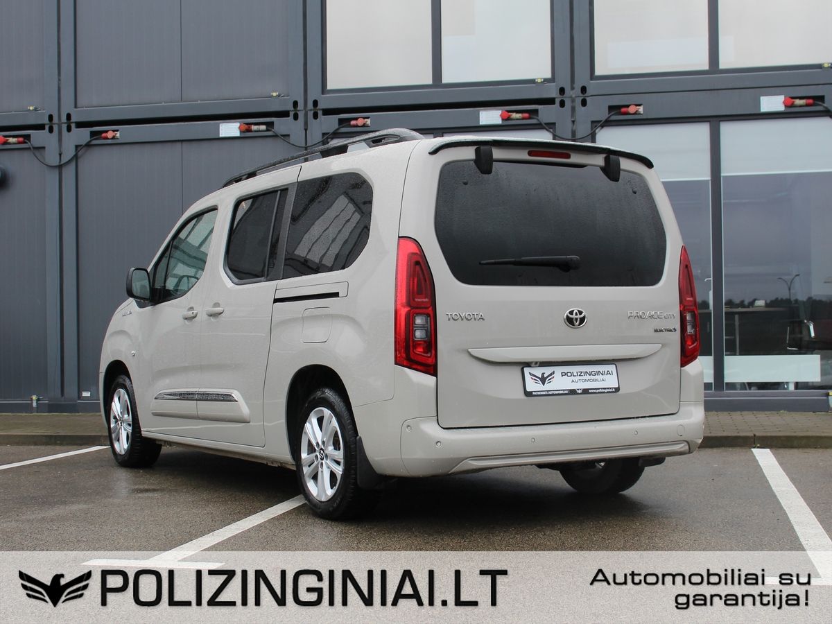 Toyota Proace | 3