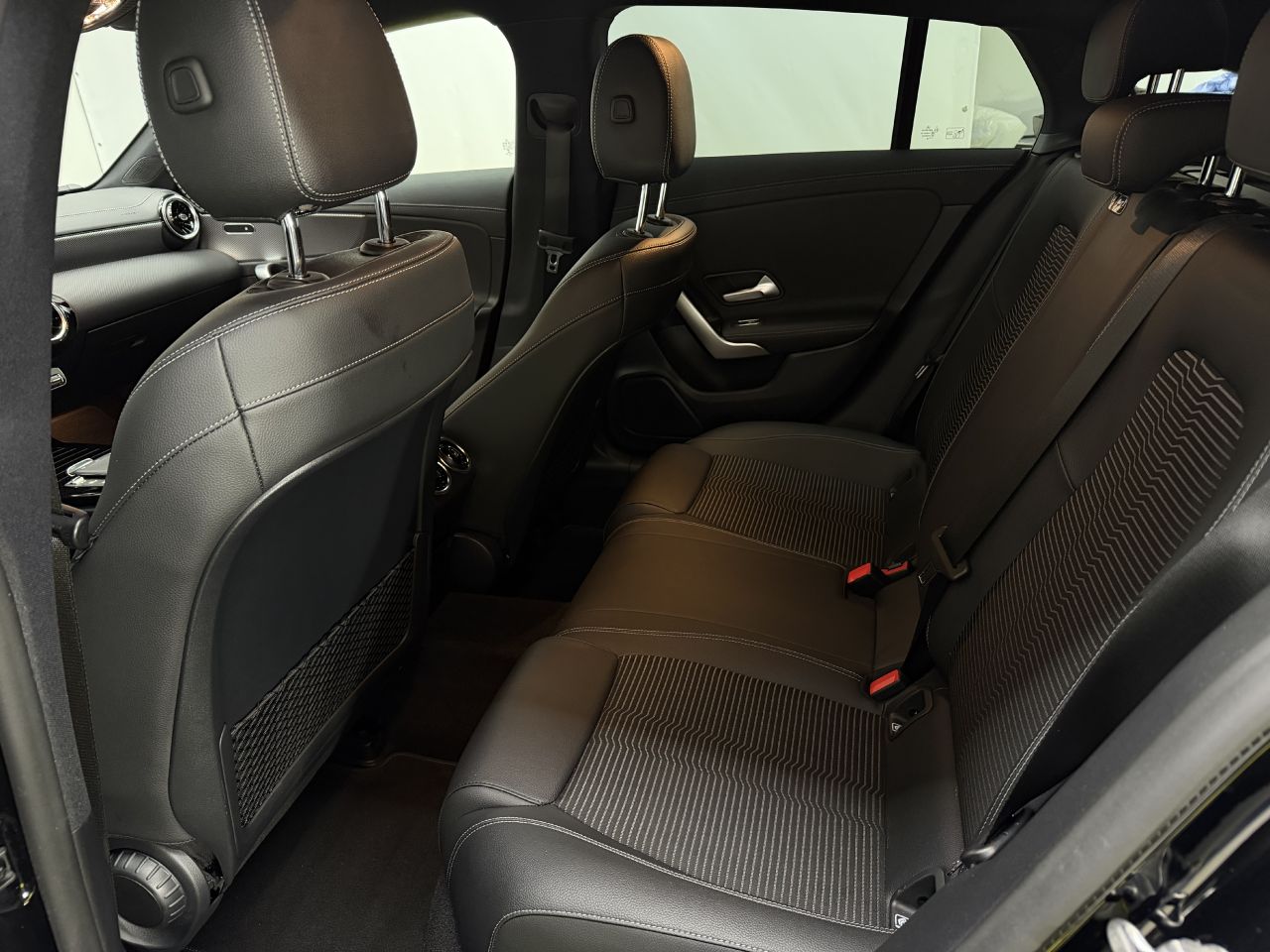 Mercedes-Benz CLA180 | 10