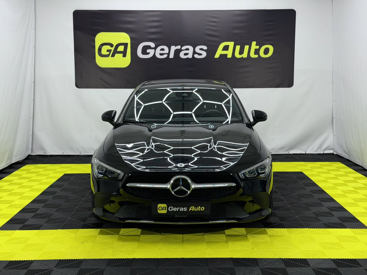 Mercedes-Benz CLA180 | 6