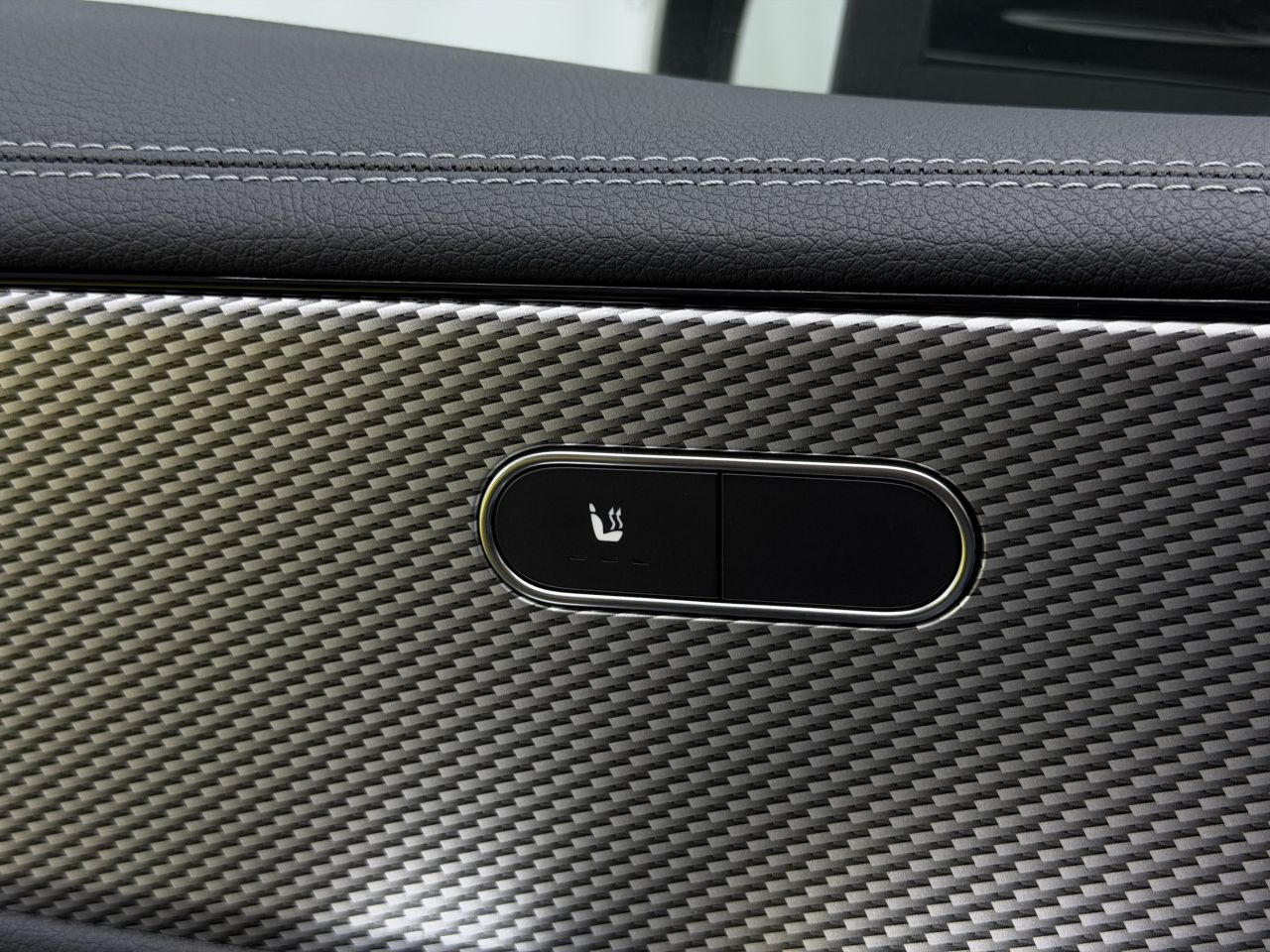 Mercedes-Benz CLA180 | 18