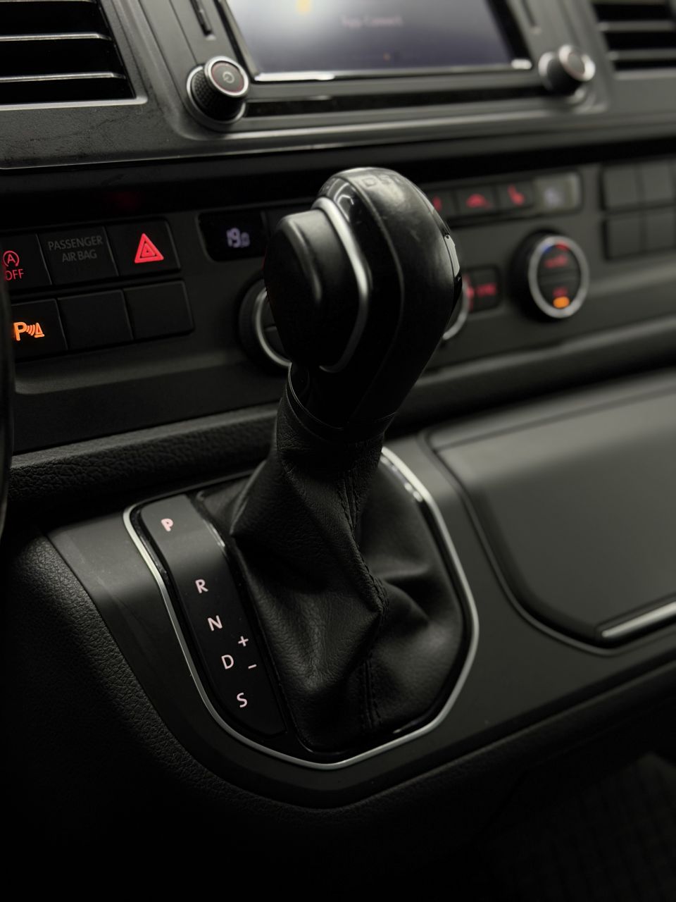 Volkswagen Multivan | 16