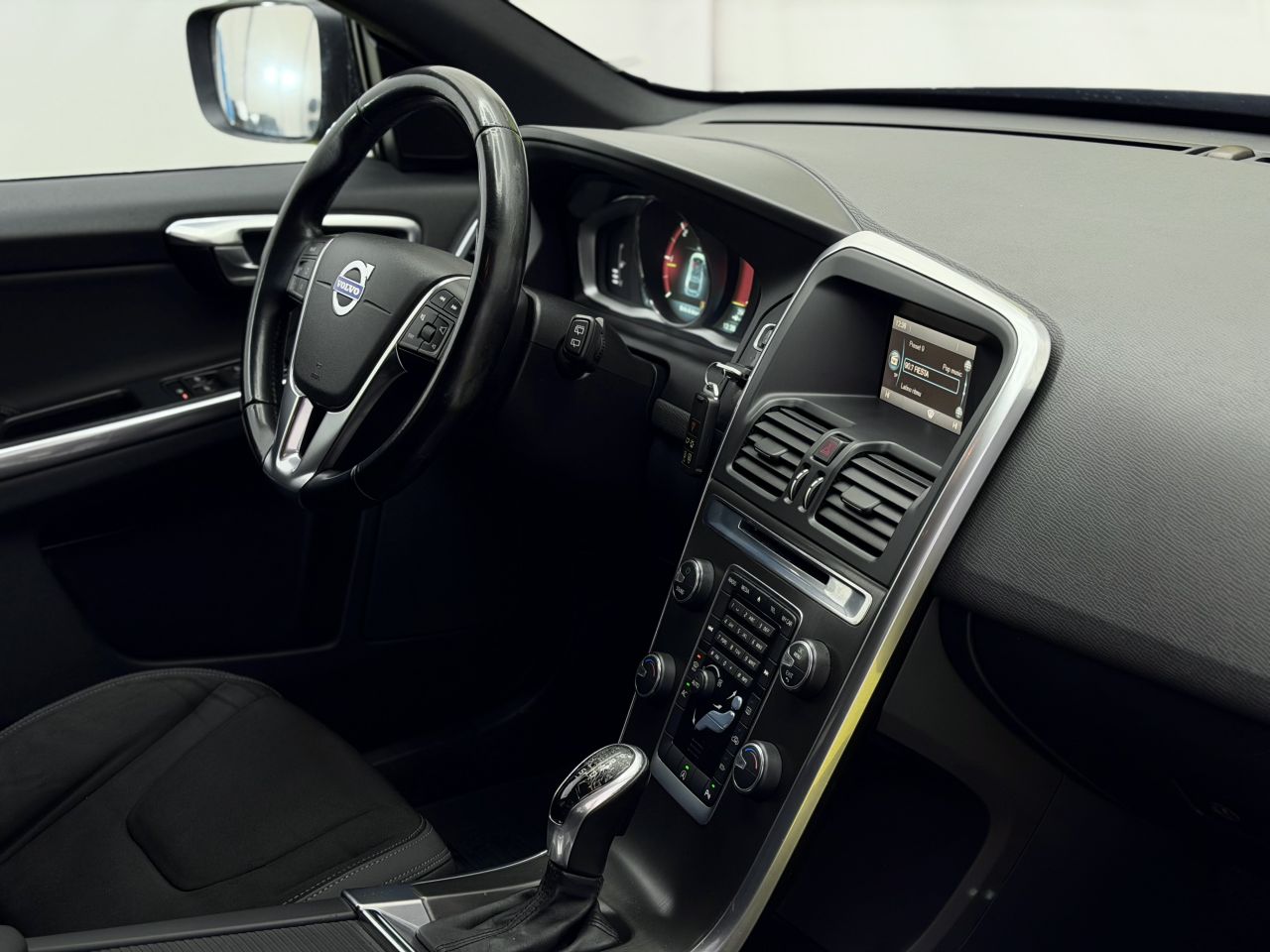 Volvo XC60 | 13