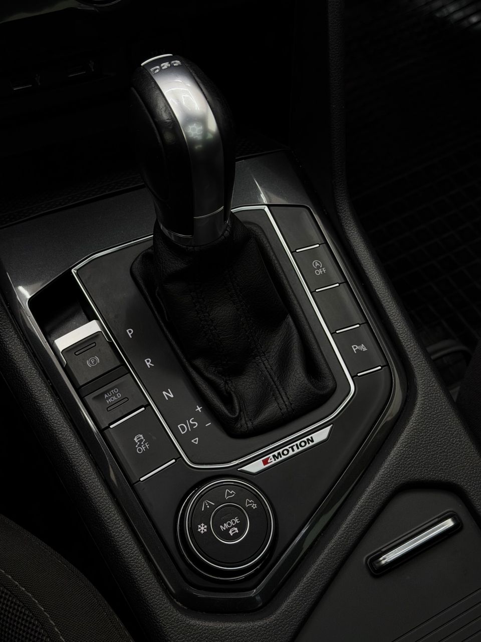 Volkswagen Tiguan | 18