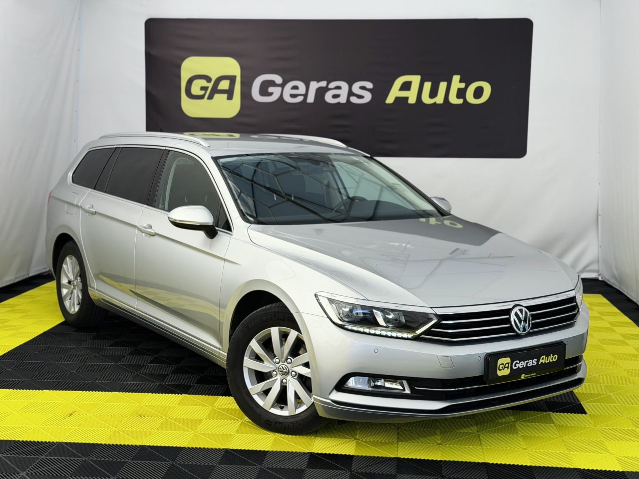 Volkswagen Passat | 2