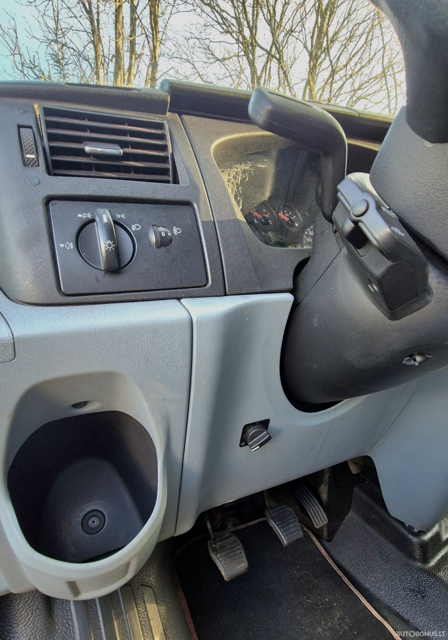 Ford Transit | 13