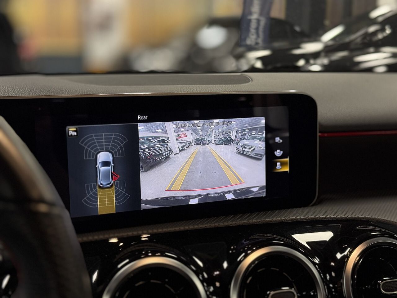 Mercedes-Benz A180 | 12