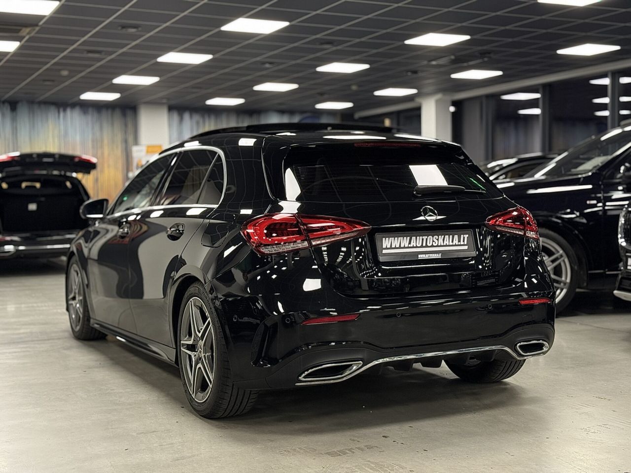 Mercedes-Benz A180 | 2