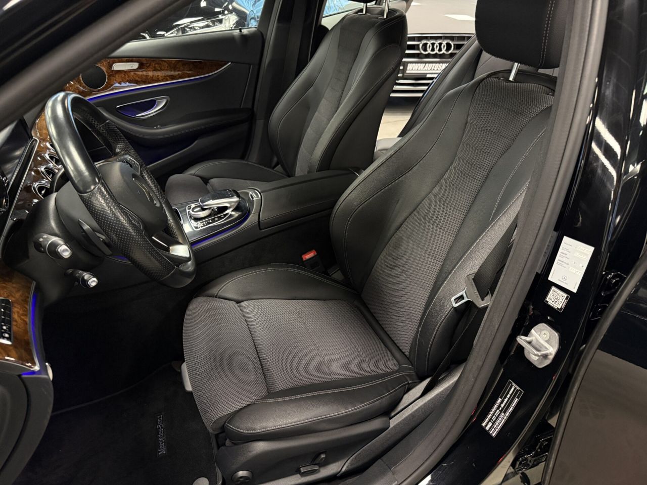 Mercedes-Benz E220 | 21