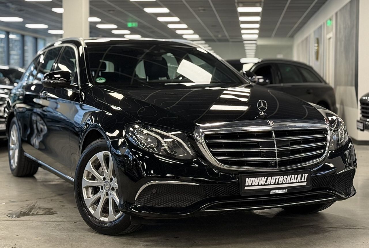 Mercedes-Benz E220 | 1