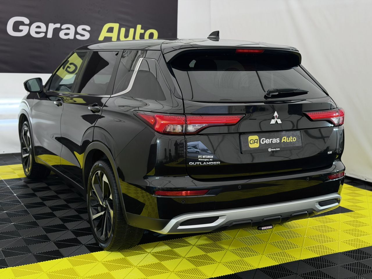 Mitsubishi Outlander | 5