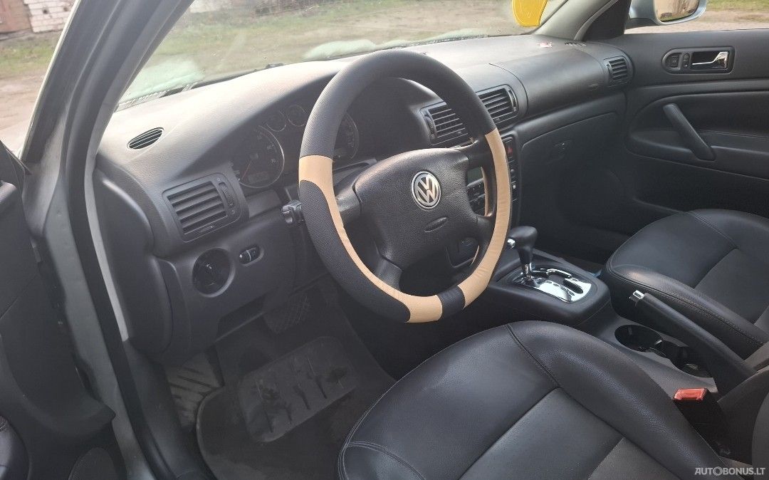 Volkswagen Passat, 1.8 l., sedanas