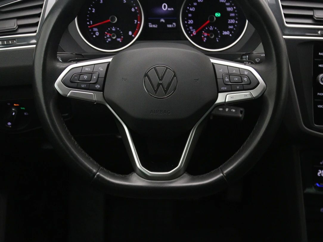Volkswagen Tiguan | 17