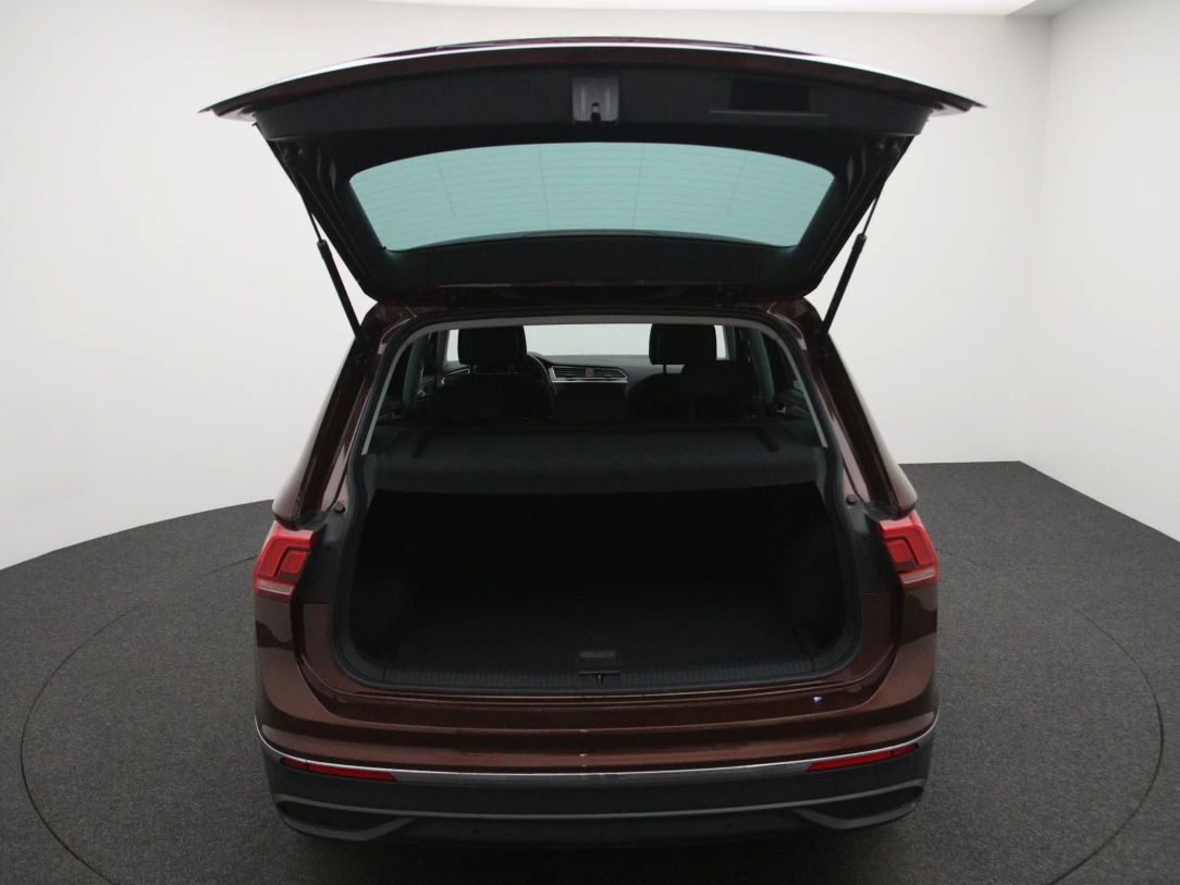 Volkswagen Tiguan | 35