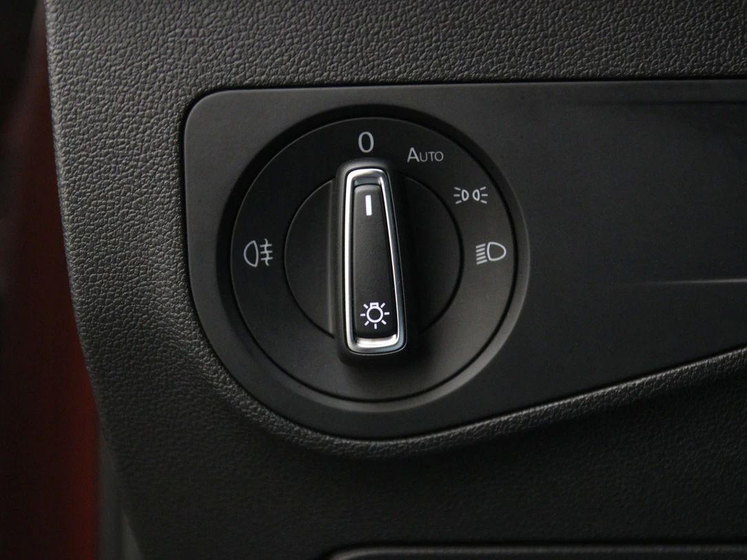 Volkswagen Tiguan | 24