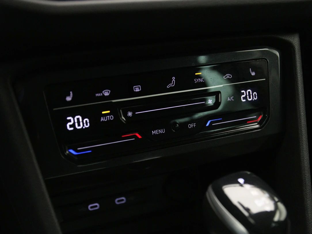 Volkswagen Tiguan | 19