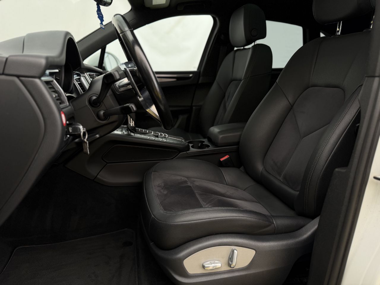 Porsche Macan | 9