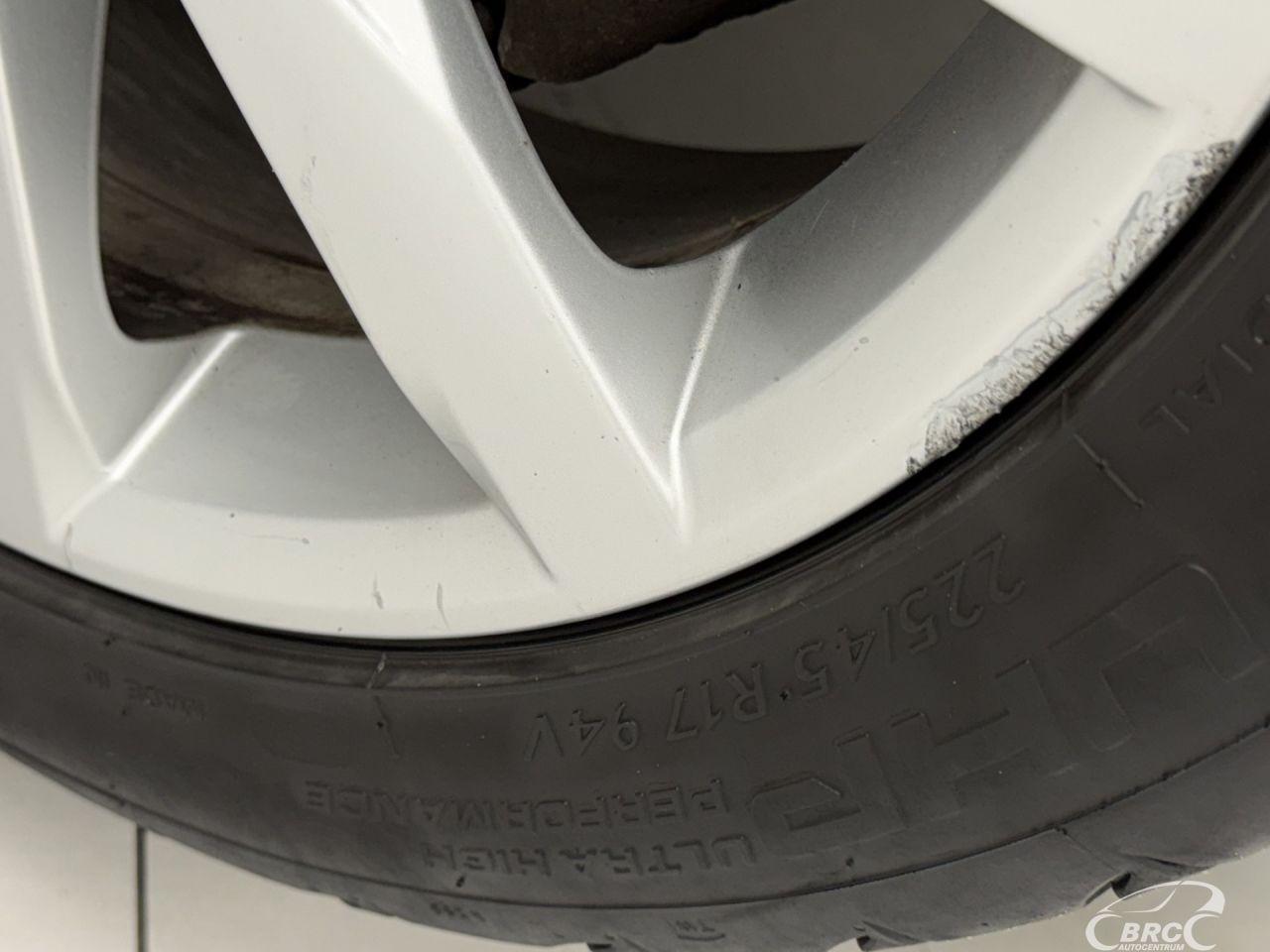 Volkswagen Golf | 95